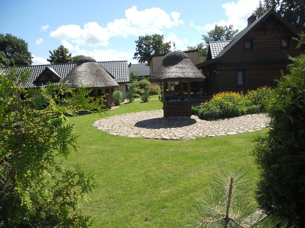 Dom Pod Lipa Villa Jaminy Exterior foto