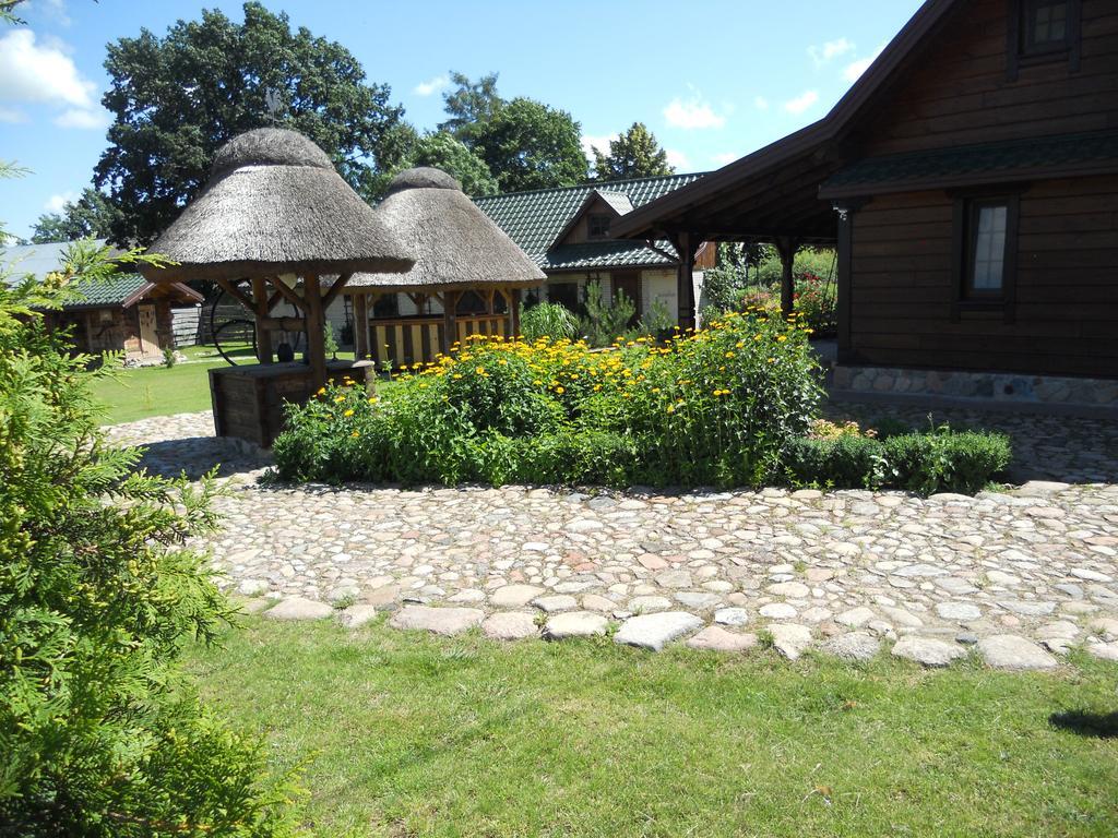 Dom Pod Lipa Villa Jaminy Exterior foto